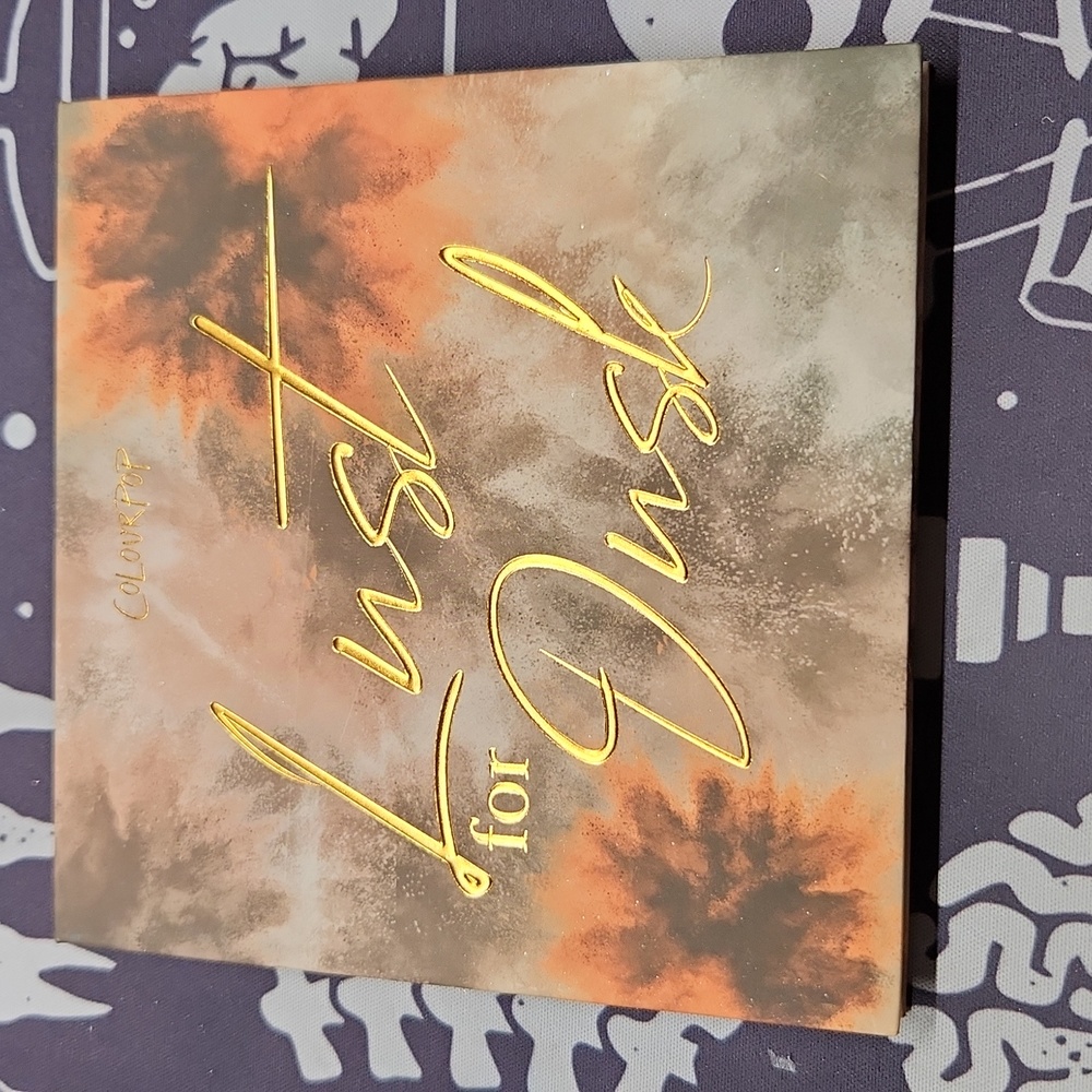 Colourpop Lust for Dusk Palette.